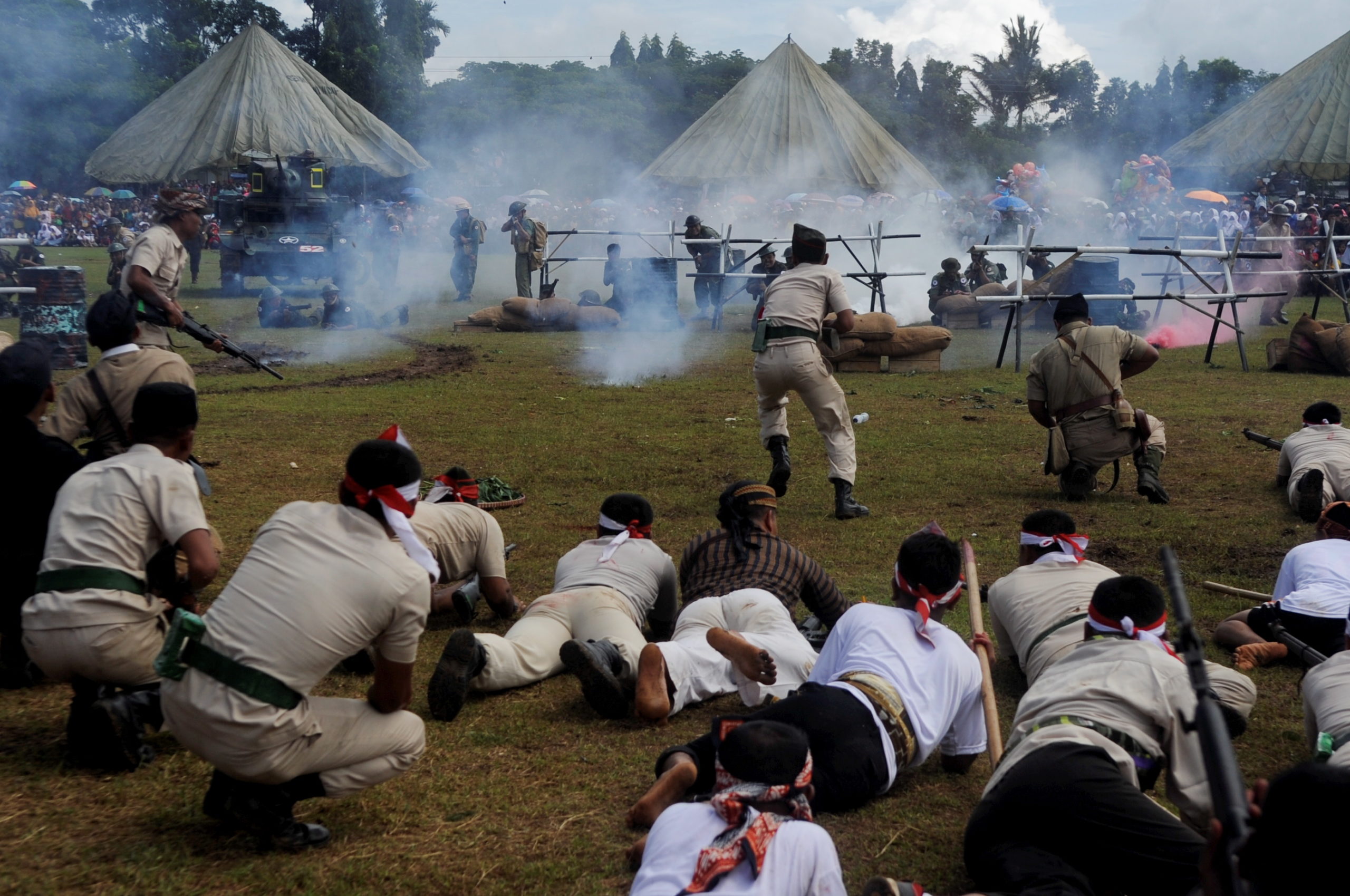 Perjuangan Mempertahankan Kemerdekaan Bagian 7: Pergolakan di Awal ...